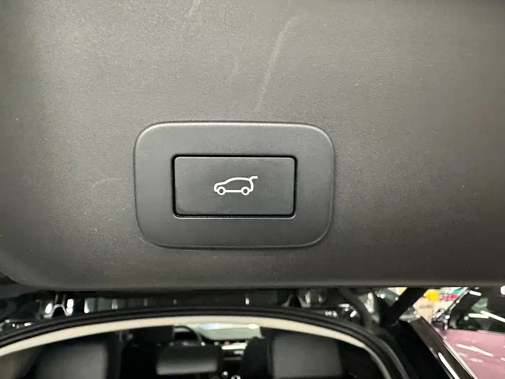 Land Rover Range Rover Evoque L 2023 249PS Luxury Edition 2024 - thumbnail 12