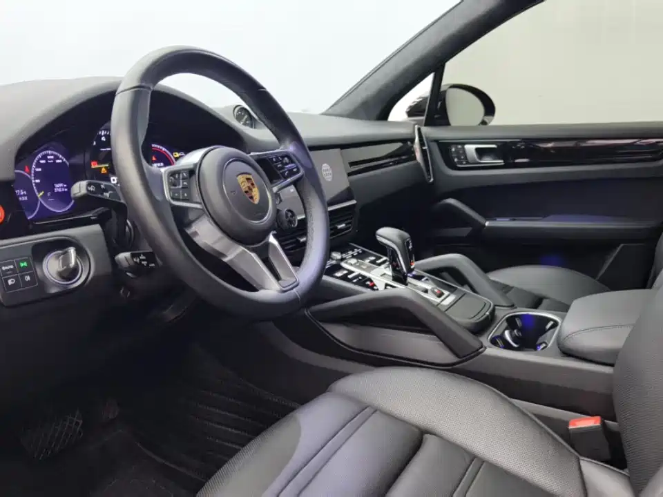 Porsche 2022 Porsche Cayenne E-Hybrid 2.0T 2022 - thumbnail 8
