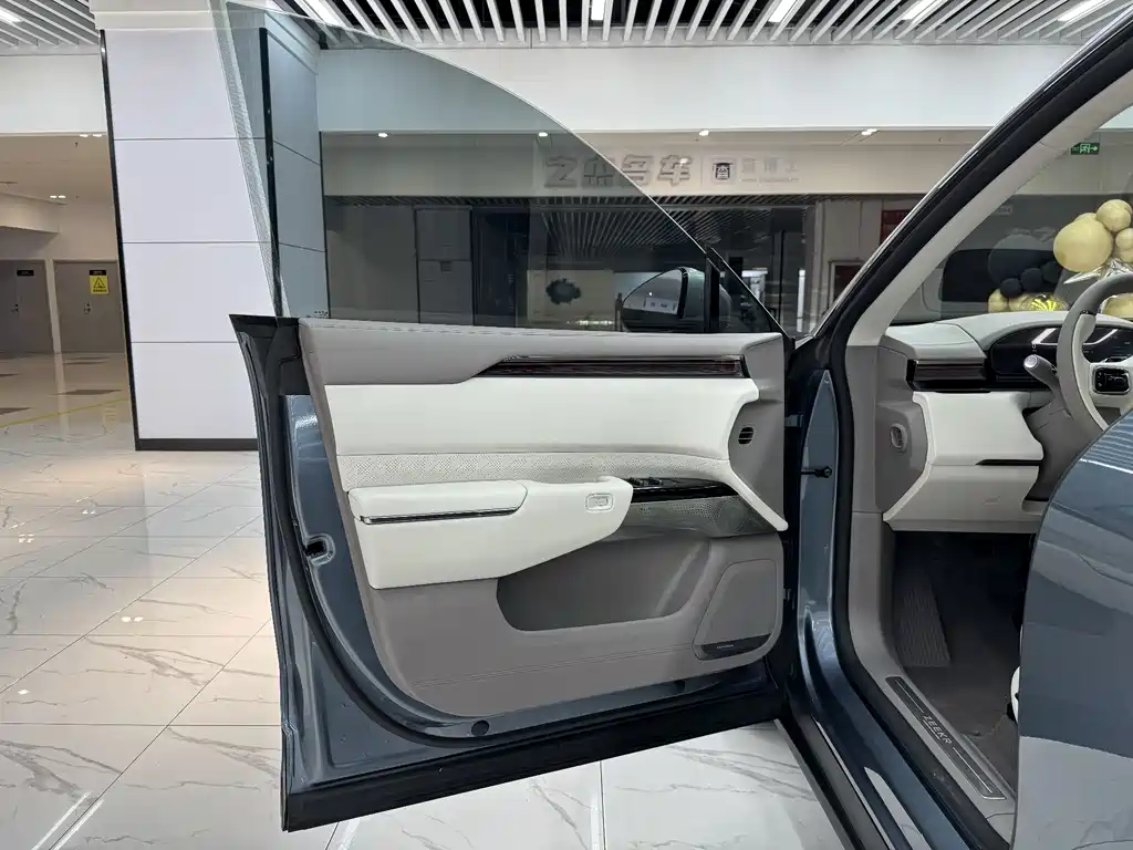 Zeekr Zeekr 7X 2025 100kWh Long Range AWD Intelligent Driving Edition 2024 - thumbnail 10