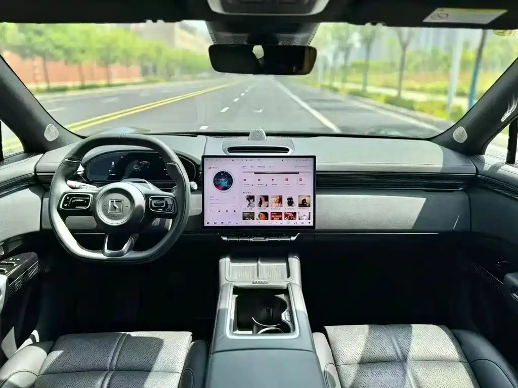 Zeekr Zeekr 7X 2025 100kWh Long Range RWD Intelligent Driving Edition 2025 - thumbnail 4