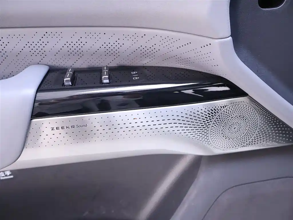Zeekr Zeekr 7X 2025 75kWh RWD Intelligent Driving Edition 2024 - thumbnail 17