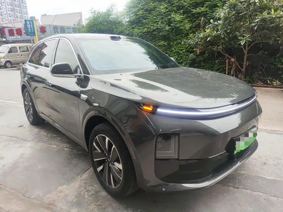Li Auto Li Auto L6 2025 Max Smart Refresh Edition 2025 - thumbnail 2