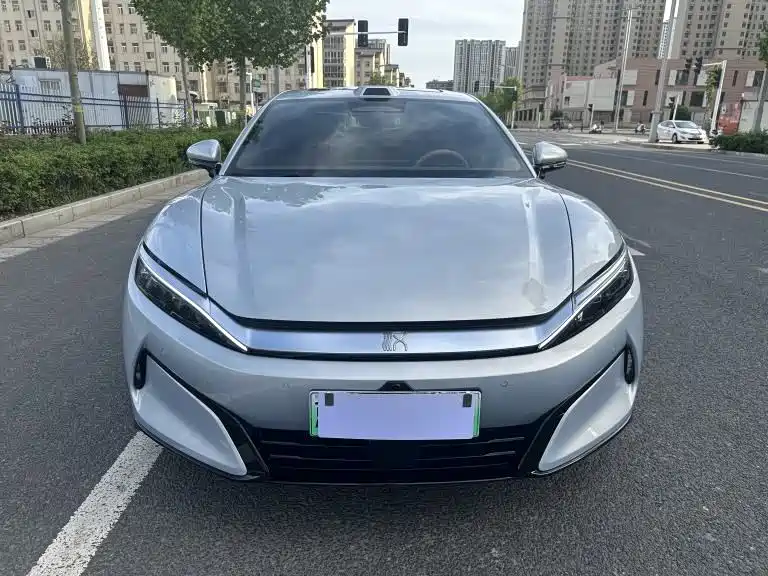 BYD Han L EV 701km LiDAR Premium 2025 - thumbnail 3
