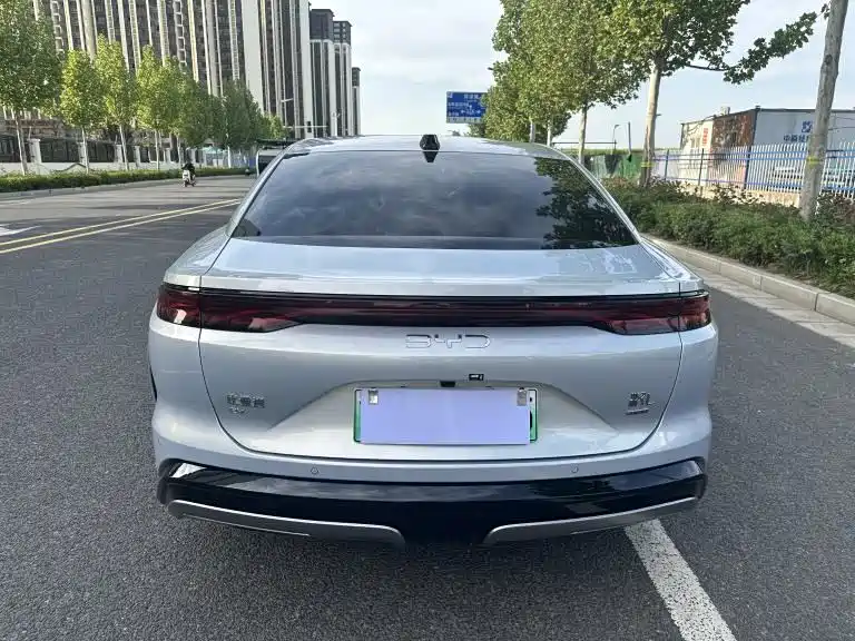 BYD Han L EV 701km LiDAR Premium 2025 - thumbnail 8