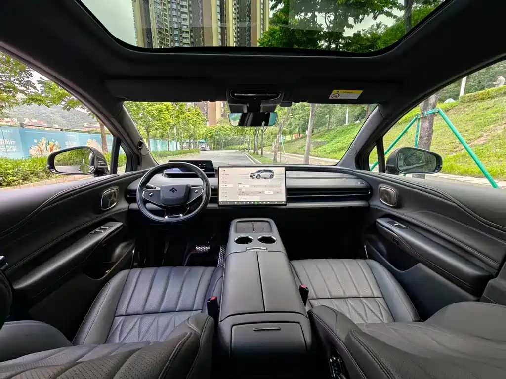 GAC Hyper Hyper HL 2025 700 Ultra 6-Seater AWD LiDAR Edition 2025 - thumbnail 8