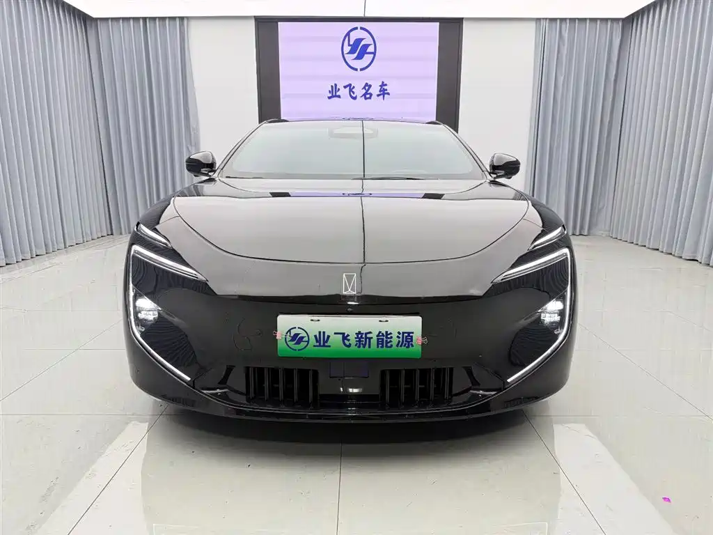 Avatr Avatr 12 700 RWD Luxury Edition 2024 - thumbnail 2