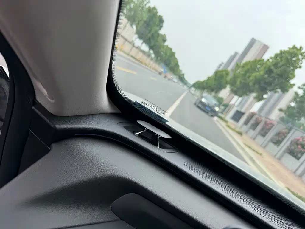 XPeng P7i 702 Max 2024 - thumbnail 13