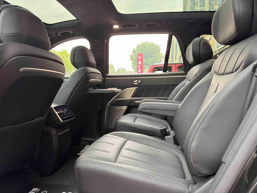 Onvo Onvo L90 2025 Pro 6-Seater 2025 - thumbnail 8