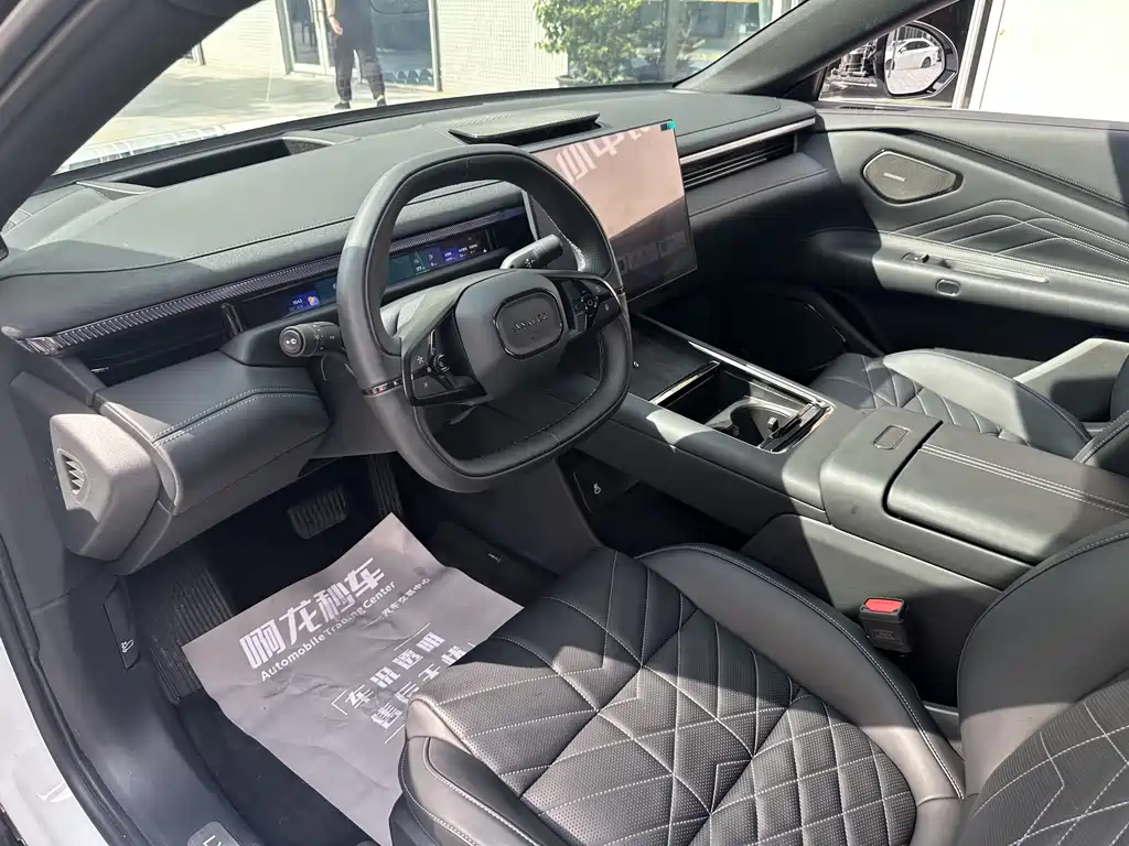 Lynk & Co Lynk & Co 10 2025 240 AWD Ultra 2025 - thumbnail 14