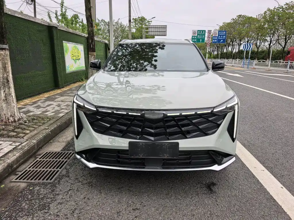 Geely Auto Geely Boyue COOL 1.5TD Smart Edition 2023 - thumbnail 2