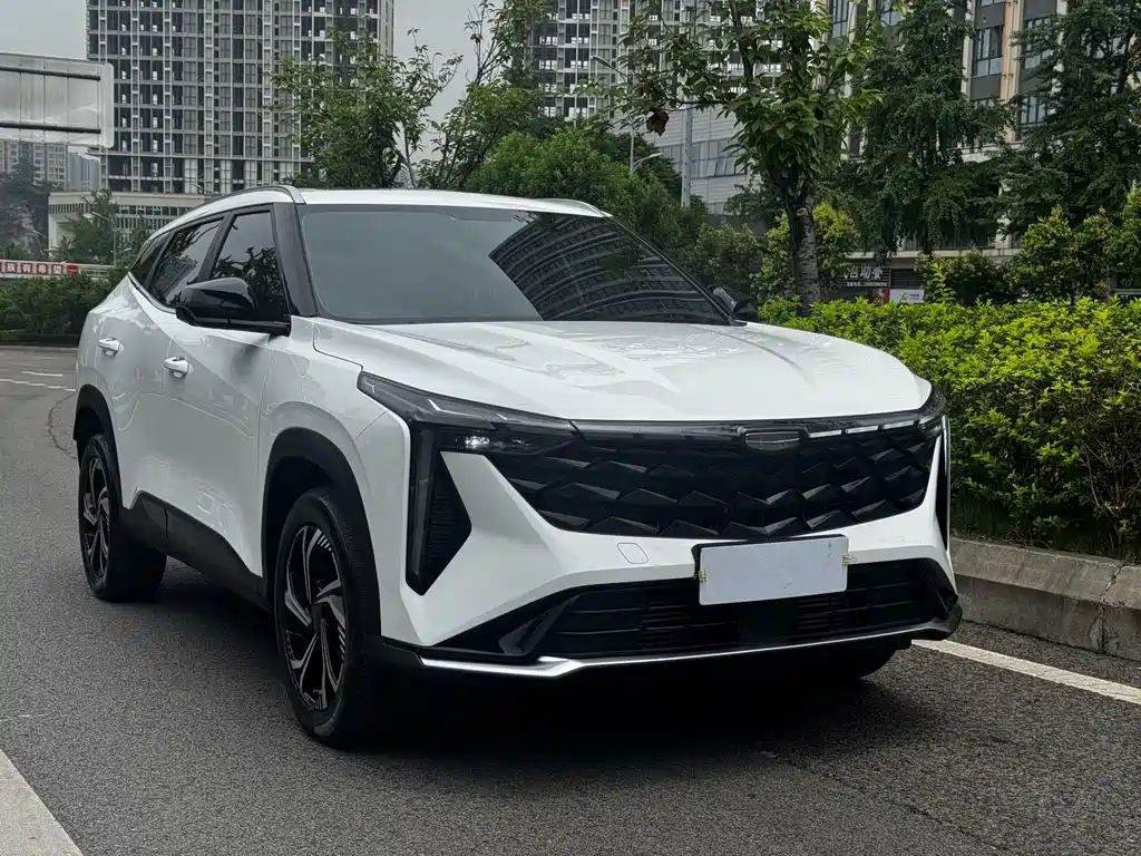 Geely Auto Geely Boyue COOL 1.5TD Smart Link+ 2024 - thumbnail 3