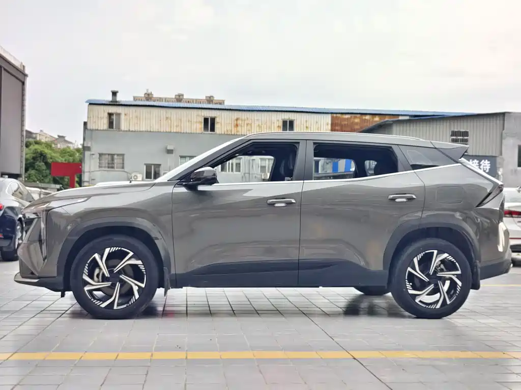 Geely Automobile Geely Boyue COOL 1.5TD Smart Edition 2023 - thumbnail 4