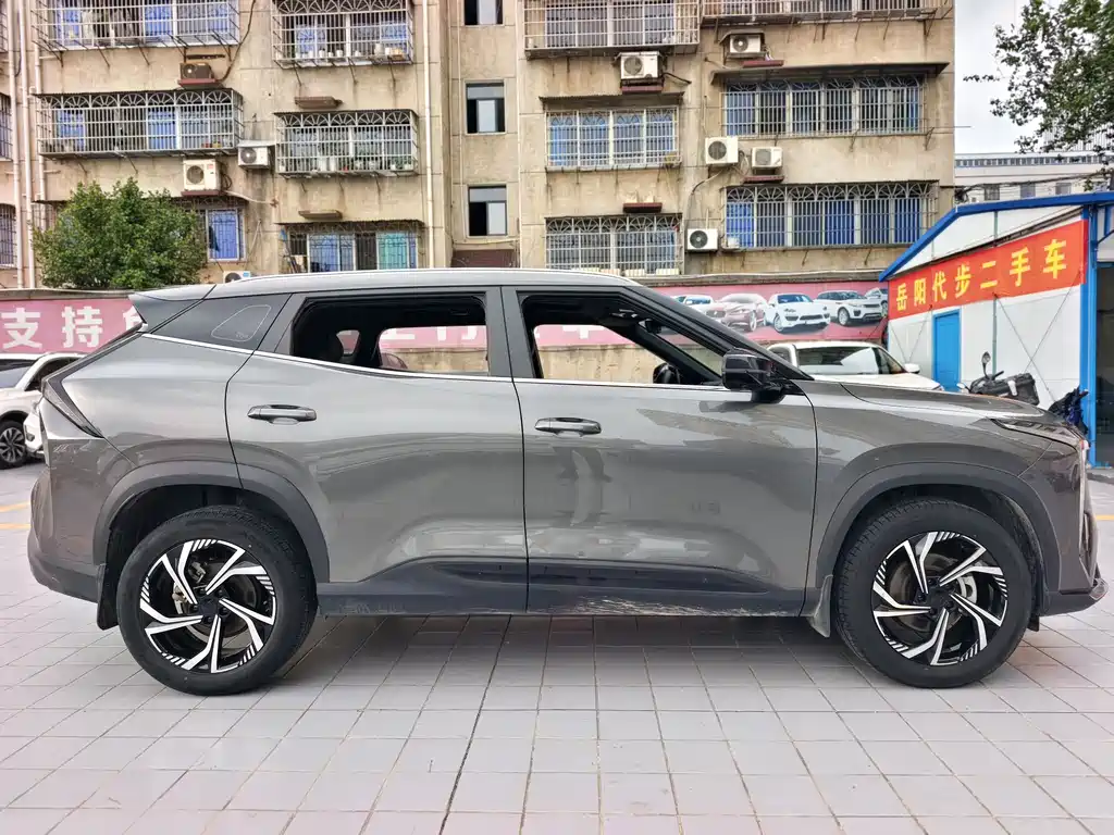Geely Automobile Geely Boyue COOL 1.5TD Smart Edition 2023 - thumbnail 5