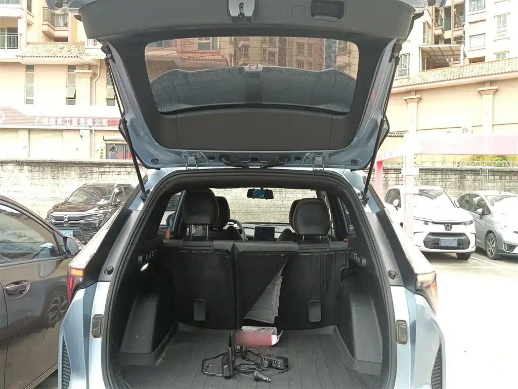 Geely Auto Geely Boyue COOL 1.5TD Smart Link+ 2023 - thumbnail 15