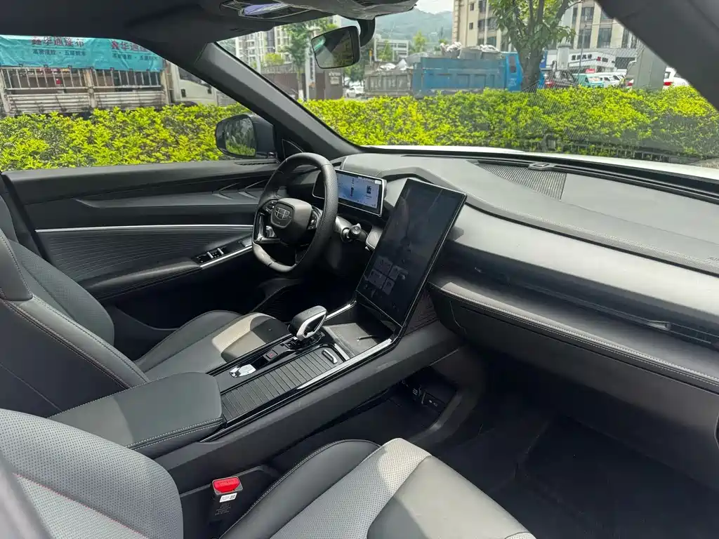 Geely Auto Geely Boyue COOL 1.5TD Smart Link+ 2024 - thumbnail 12