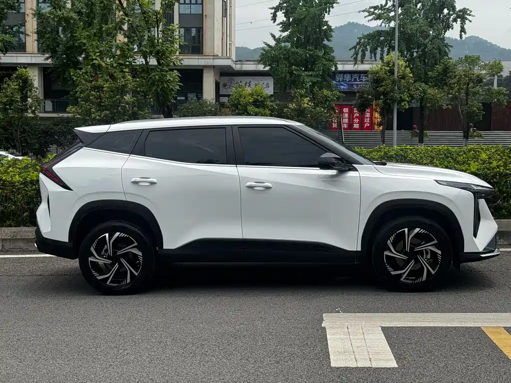 Geely Auto Geely Boyue COOL 1.5TD Smart Link+ 2024 - thumbnail 26