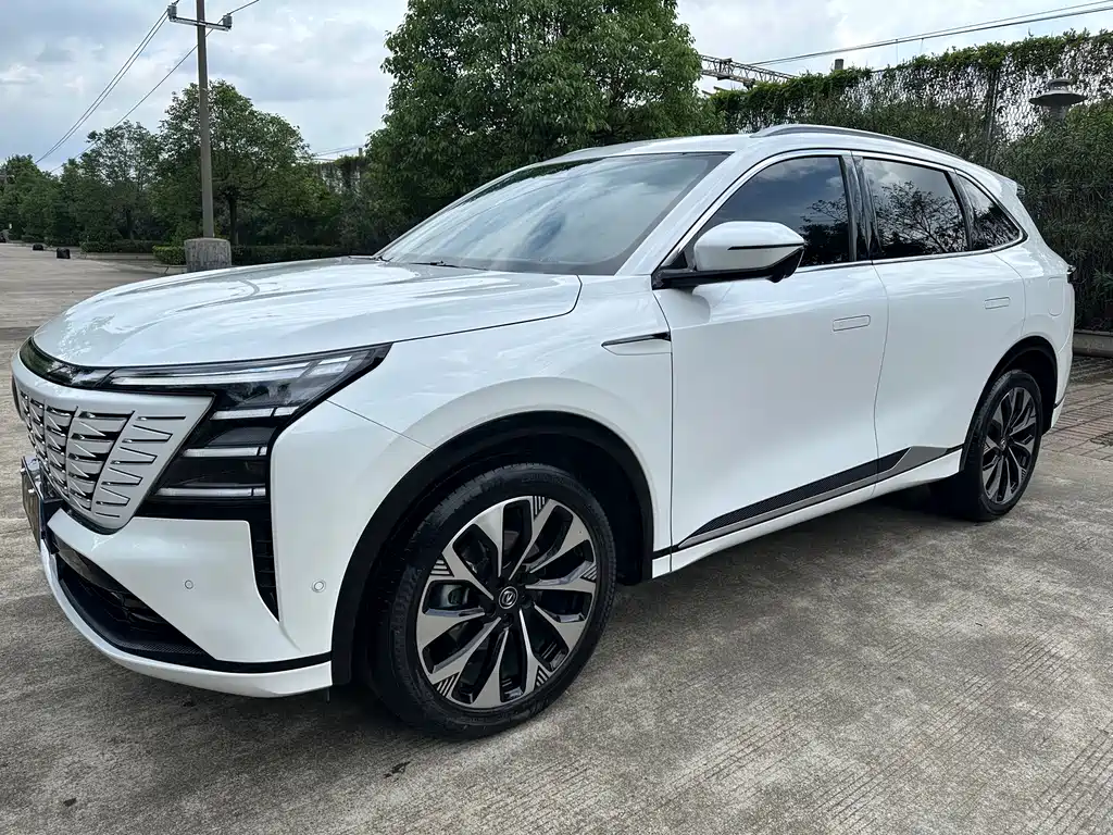 Changan Changan CS75 PLUS 2025 4th Generation Ultra 2.0T New Blue Whale Qingyun Edition 2025 - thumbnail 5