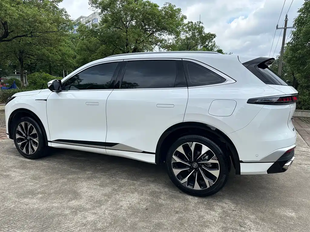 Changan Changan CS75 PLUS 2025 4th Generation Ultra 2.0T New Blue Whale Qingyun Edition 2025 - thumbnail 13