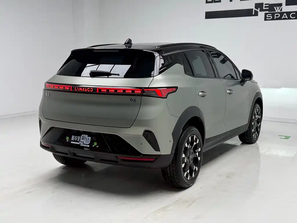 Lynk & Co Lynk & Co 06 2026 Relive 1.5T Ultra 2026 - thumbnail 4