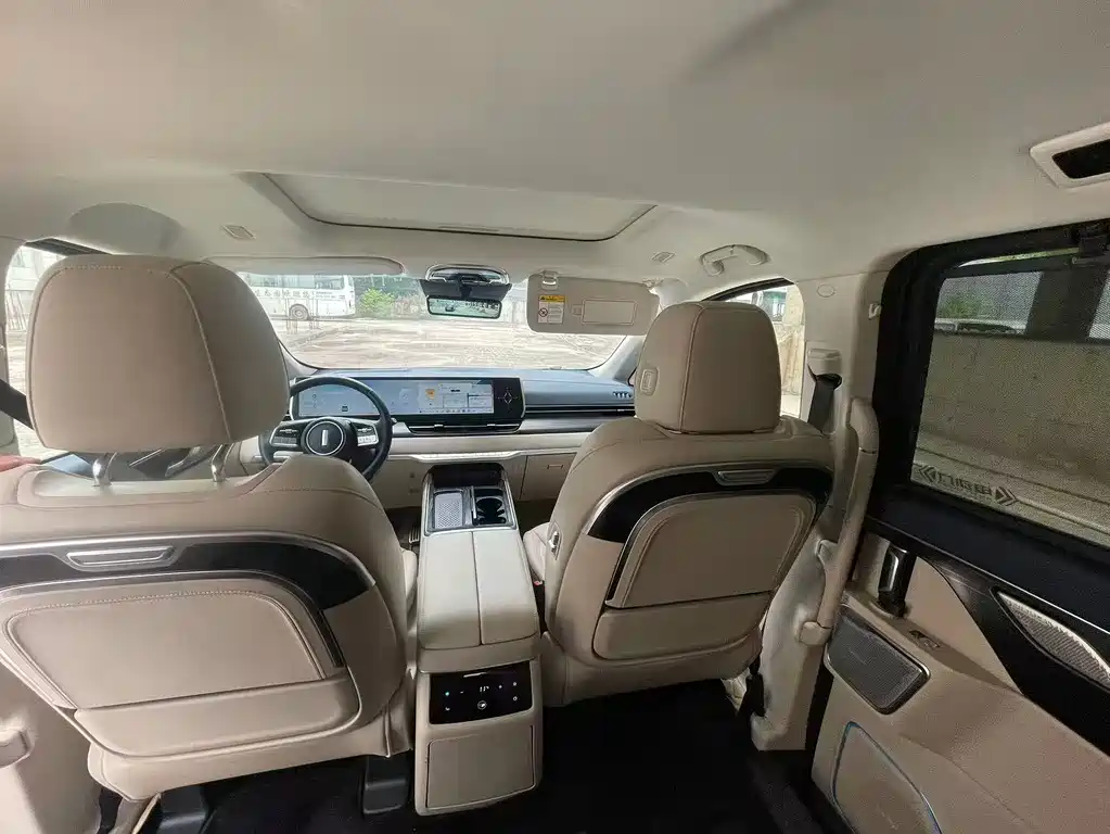 Wey WEY Gaoshan 2023 AWD Flagship 2024 - thumbnail 5