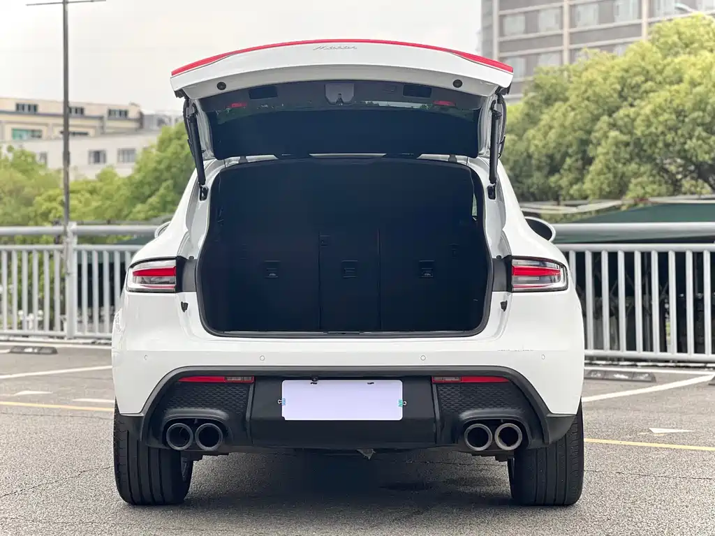 Porsche Macan 2.0T 2023 - thumbnail 23