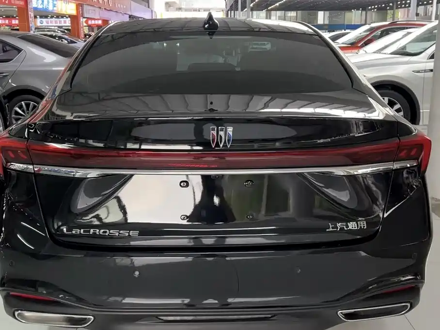 Buick Buick LaCrosse 2025 28T Platinum Edition 2025 - thumbnail 5