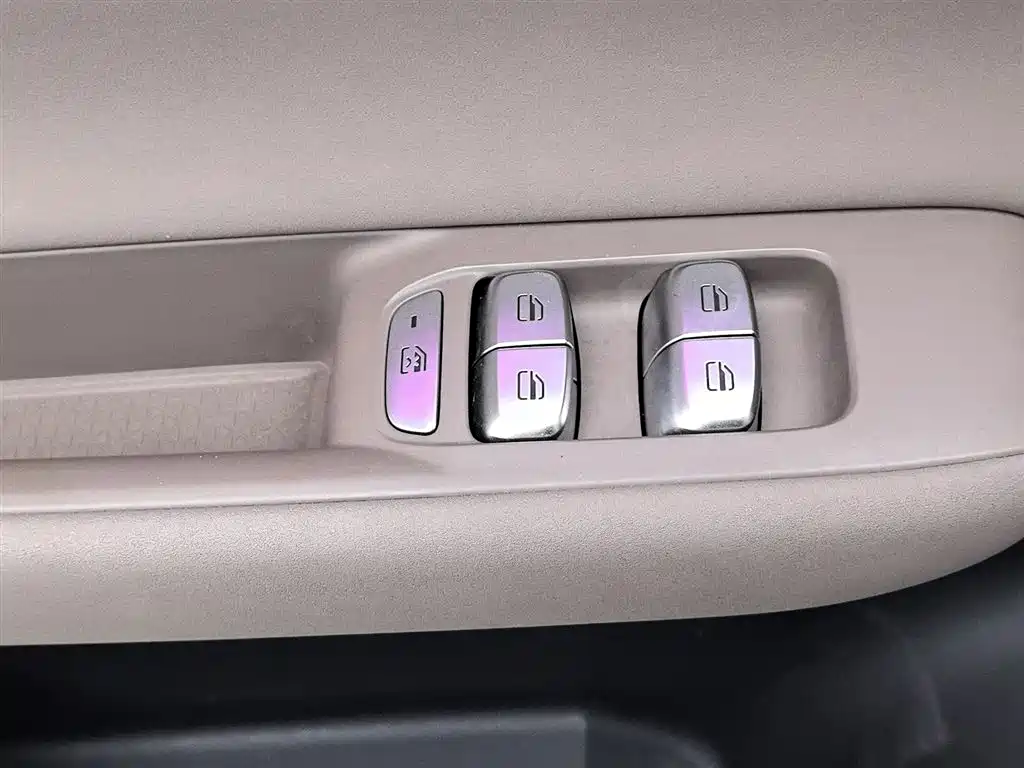 Chery Tiggo 8 PLUS C-DM 2024 - thumbnail 9