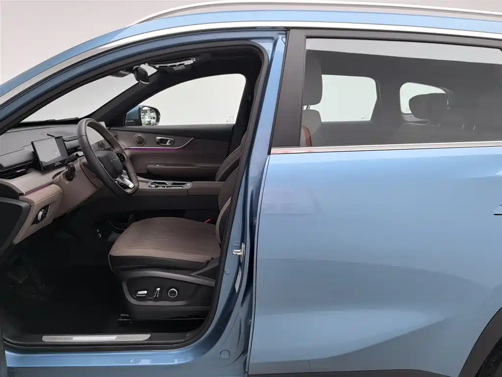 Chery Tiggo 8 PLUS C-DM 2024 - thumbnail 10