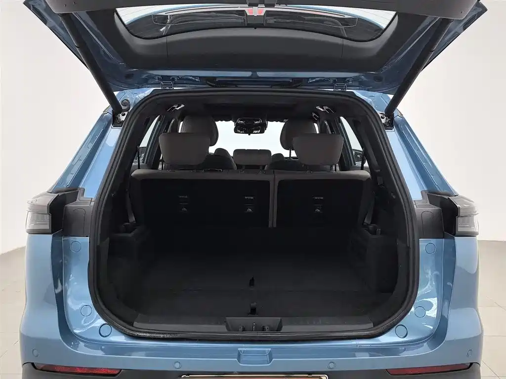 Chery Tiggo 8 PLUS C-DM 2024 - thumbnail 16