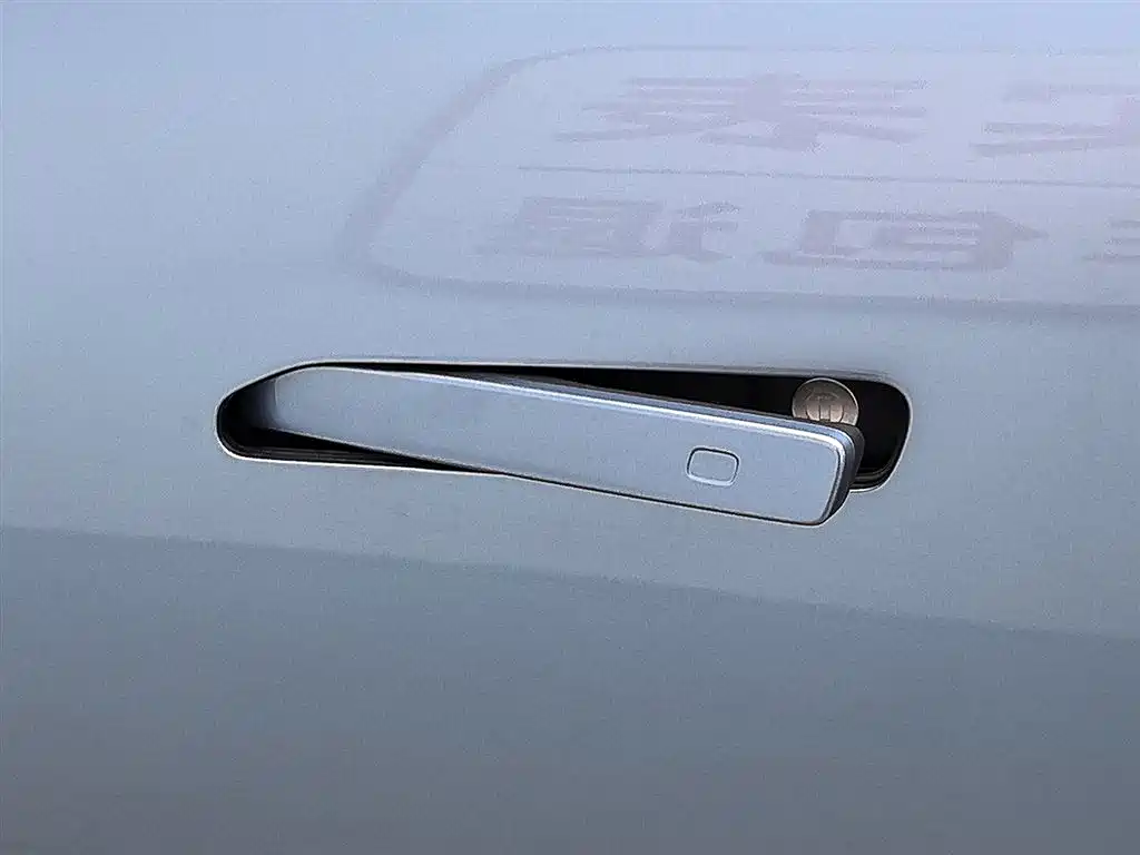 Chery Tiggo 8 PLUS C-DM 2024 - thumbnail 18