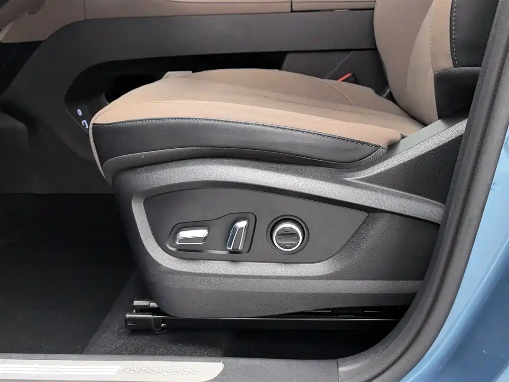 Chery Tiggo 8 PLUS C-DM 2024 - thumbnail 20