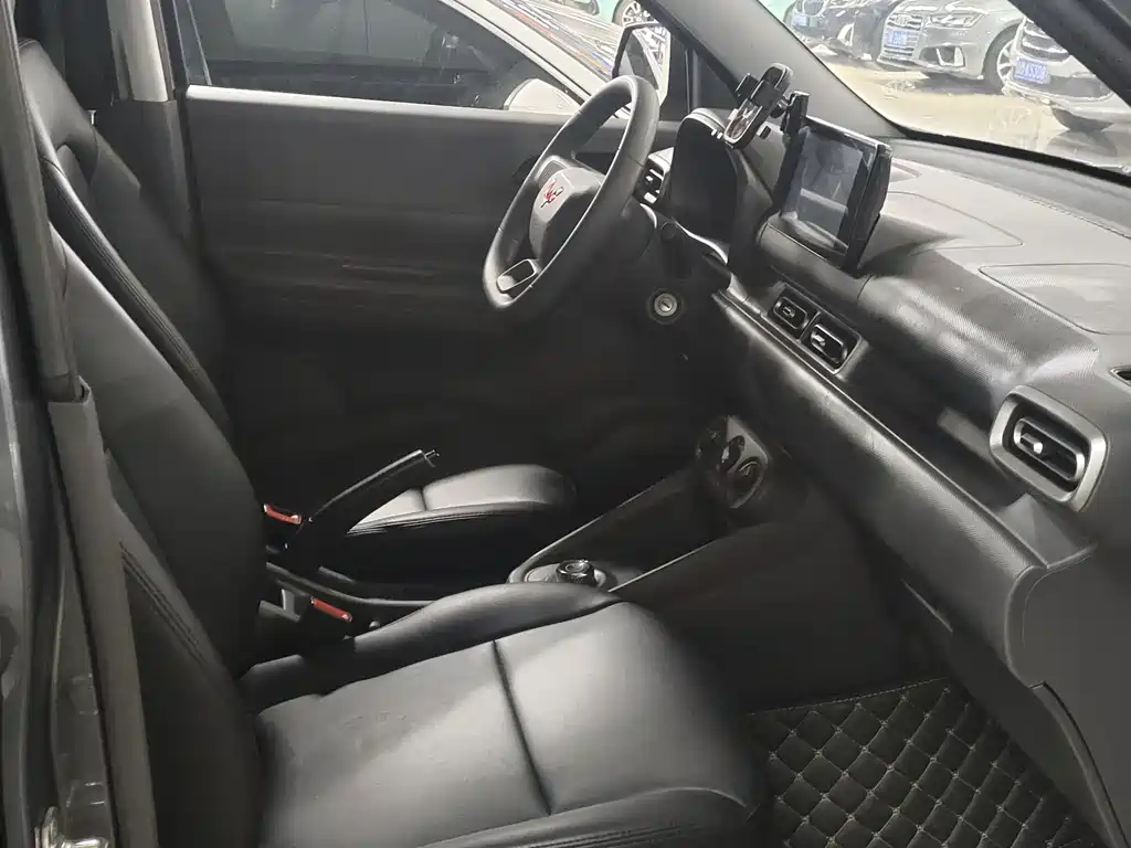 Wuling Motors Wuling Hongguang EV 2024 Pure Electric 300km Standard 2024 - thumbnail 5