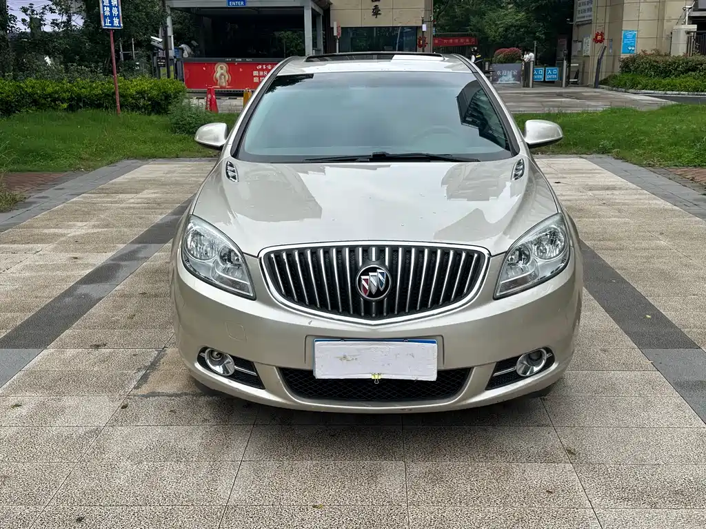 Buick Buick Excelle GT 2013 1.6L Manual Entry Edition 2014 - thumbnail 2