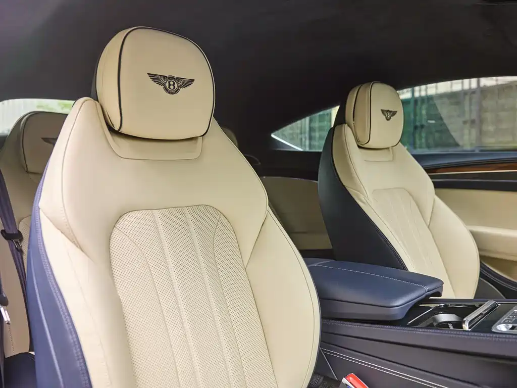 Bentley Bentley Continental GT 2022 4.0T V8 2024 - thumbnail 17