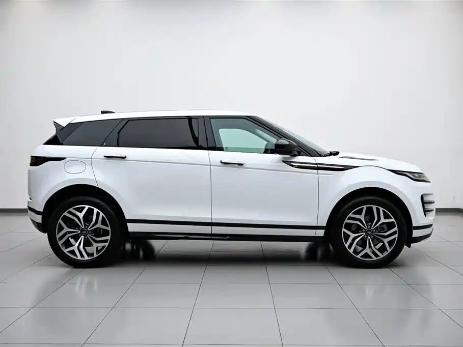 Land Rover Range Rover Evoque L 2024 SE 2025 - thumbnail 6