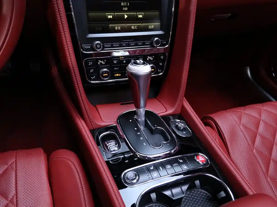 Bentley Bentley Flying Spur 2017 4.0T V8 S Standard Edition 2018 - thumbnail 8