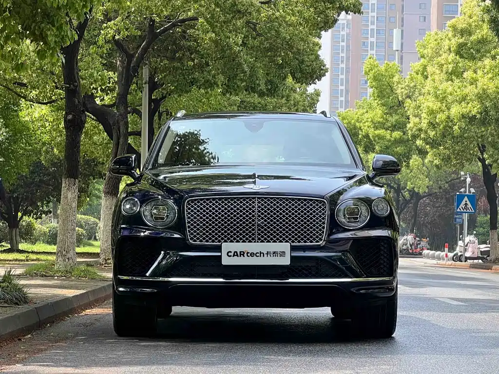 Bentley Bentayga 2024 4.0T V8 2024 - thumbnail 2