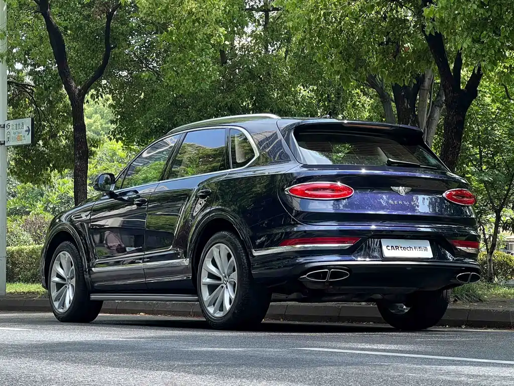 Bentley Bentayga 2024 4.0T V8 2024 - thumbnail 6