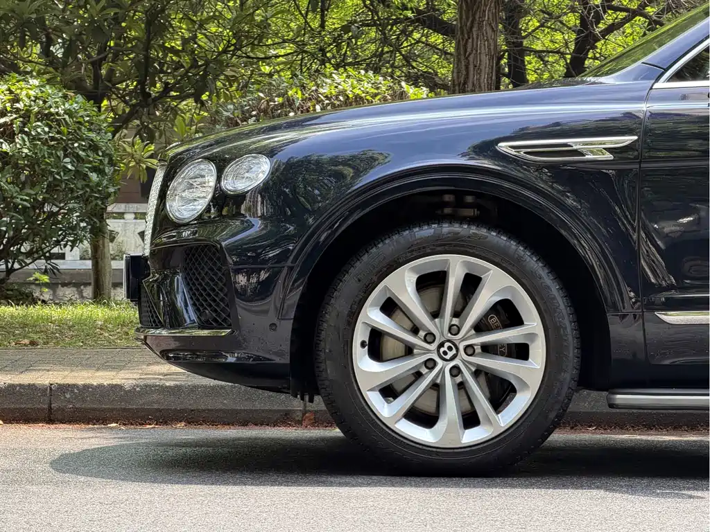 Bentley Bentayga 2024 4.0T V8 2024 - thumbnail 26