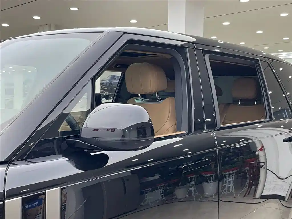 Land Rover Range Rover 2023 Facelift 3.0 L6 400PS Vogue LWB 2024 - thumbnail 8