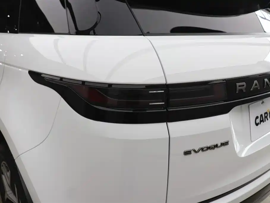Land Rover Range Rover Evoque L 2024 SE 2025 - thumbnail 29