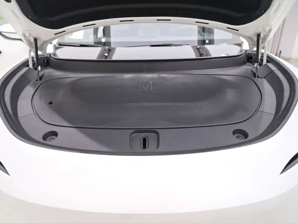 Avatr Avatr 11 2025 Facelift Max EREV 2025 - thumbnail 24