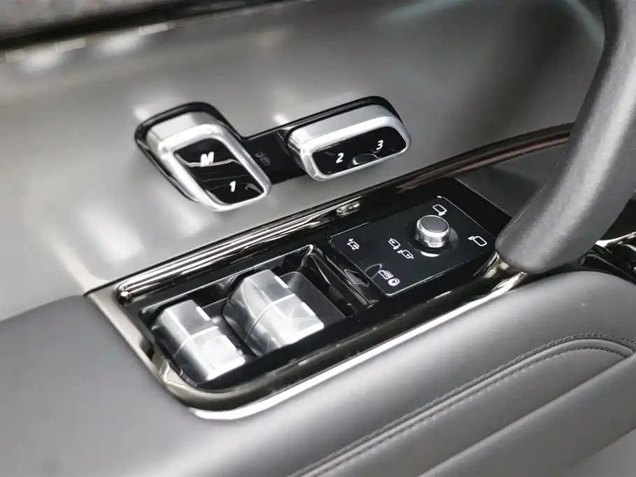 Land Rover Range Rover Sport 2024 400PS Dynamic SE 2024 - thumbnail 12