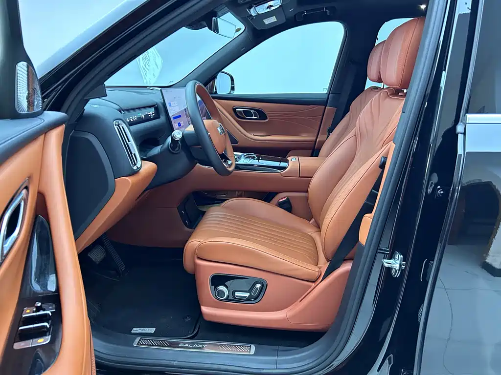 Geely Galaxy Galaxy M9 2025 210km AWD Navigator Edition 2025 - thumbnail 8