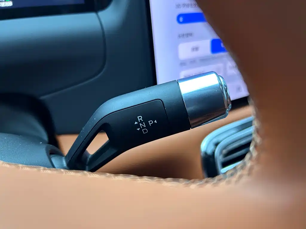 Geely Galaxy Galaxy M9 2025 210km AWD Navigator Edition 2025 - thumbnail 17