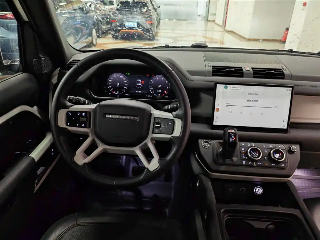 Land Rover Land Rover Defender 2024 90 2.0T P300 S 2024 - thumbnail 13
