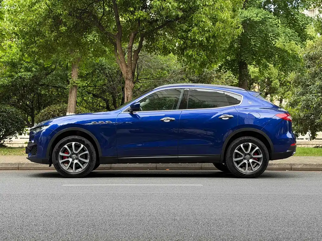 Maserati Maserati Levante 2018 3.0T Standard Edition 2018 - thumbnail 7