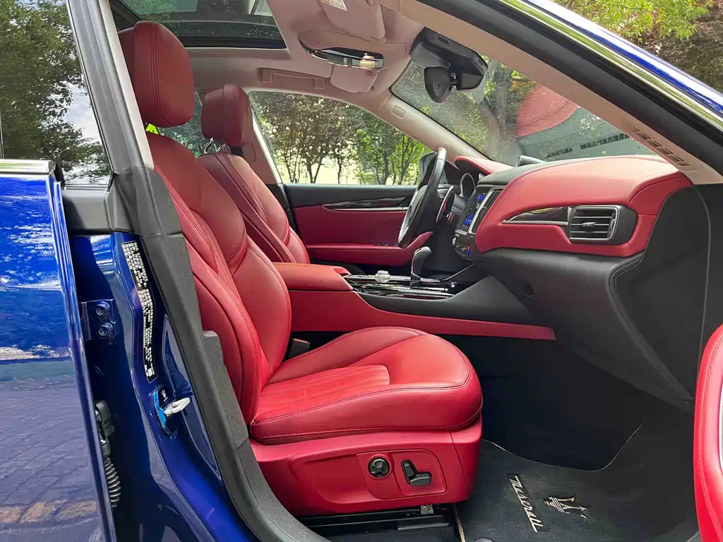 Maserati Maserati Levante 2018 3.0T Standard Edition 2018 - thumbnail 10