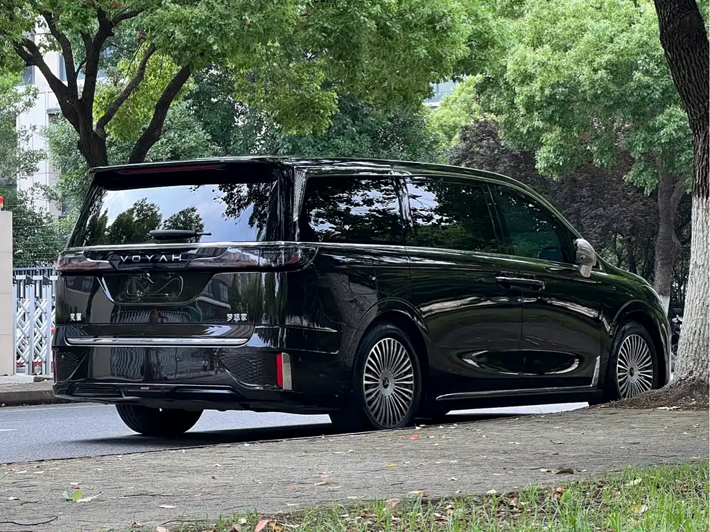 Voyah Voyah Dreamer 2025 PHEV AWD Flagship Kunpeng Edition 2024 - thumbnail 5