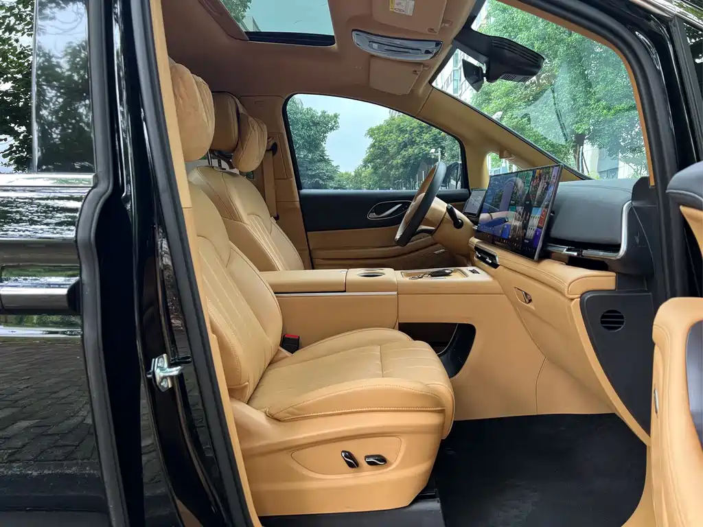 Voyah Voyah Dreamer 2025 PHEV AWD Flagship Kunpeng Edition 2024 - thumbnail 10